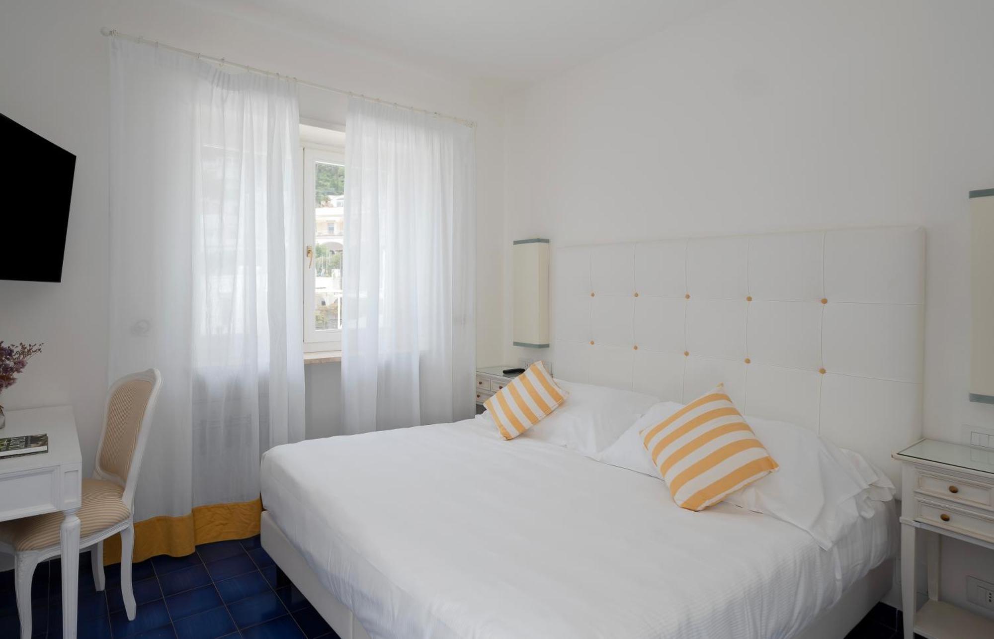 Hotel Sina Flora Capri Zewnętrze zdjęcie